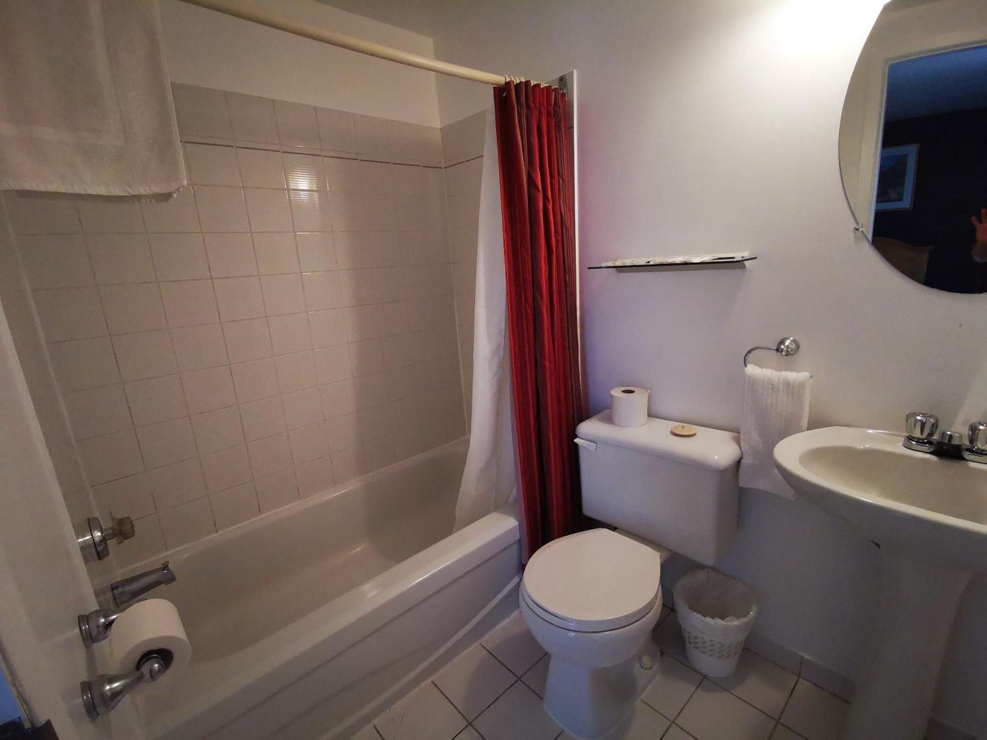 Hotel Alila Saint-Sauveur Bilik gambar